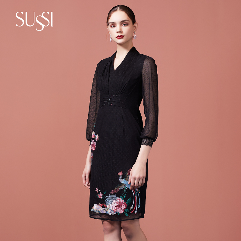 SUSSI/古色秋季丝路长安商场同款黑花灯笼袖长袖连衣裙2203L0261