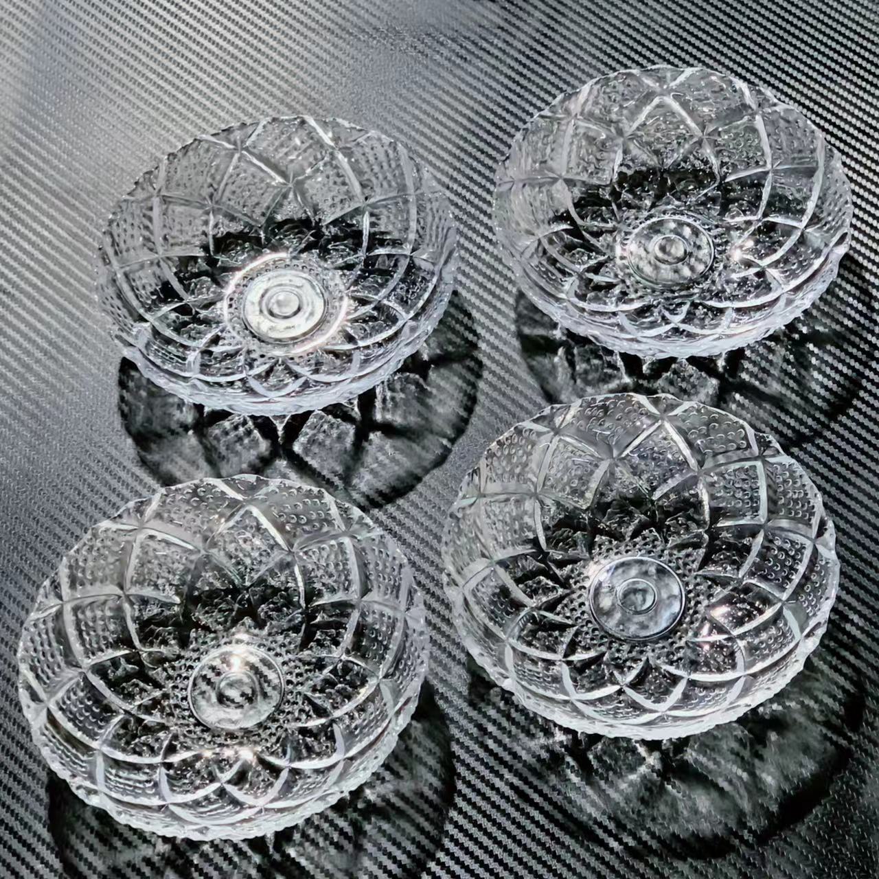 【盛瑞堂】拍一发四透明花形盘四只装沙拉碗蔬菜盘蘸料盘