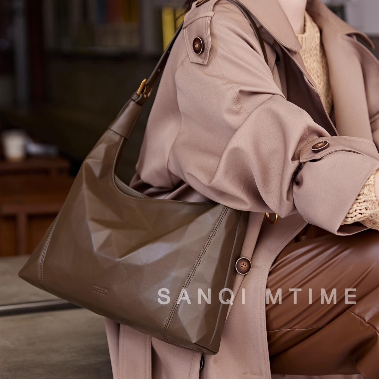 2365-秋冬2024新款女包爆款网红女士休闲包百搭轻奢洋气时尚女包