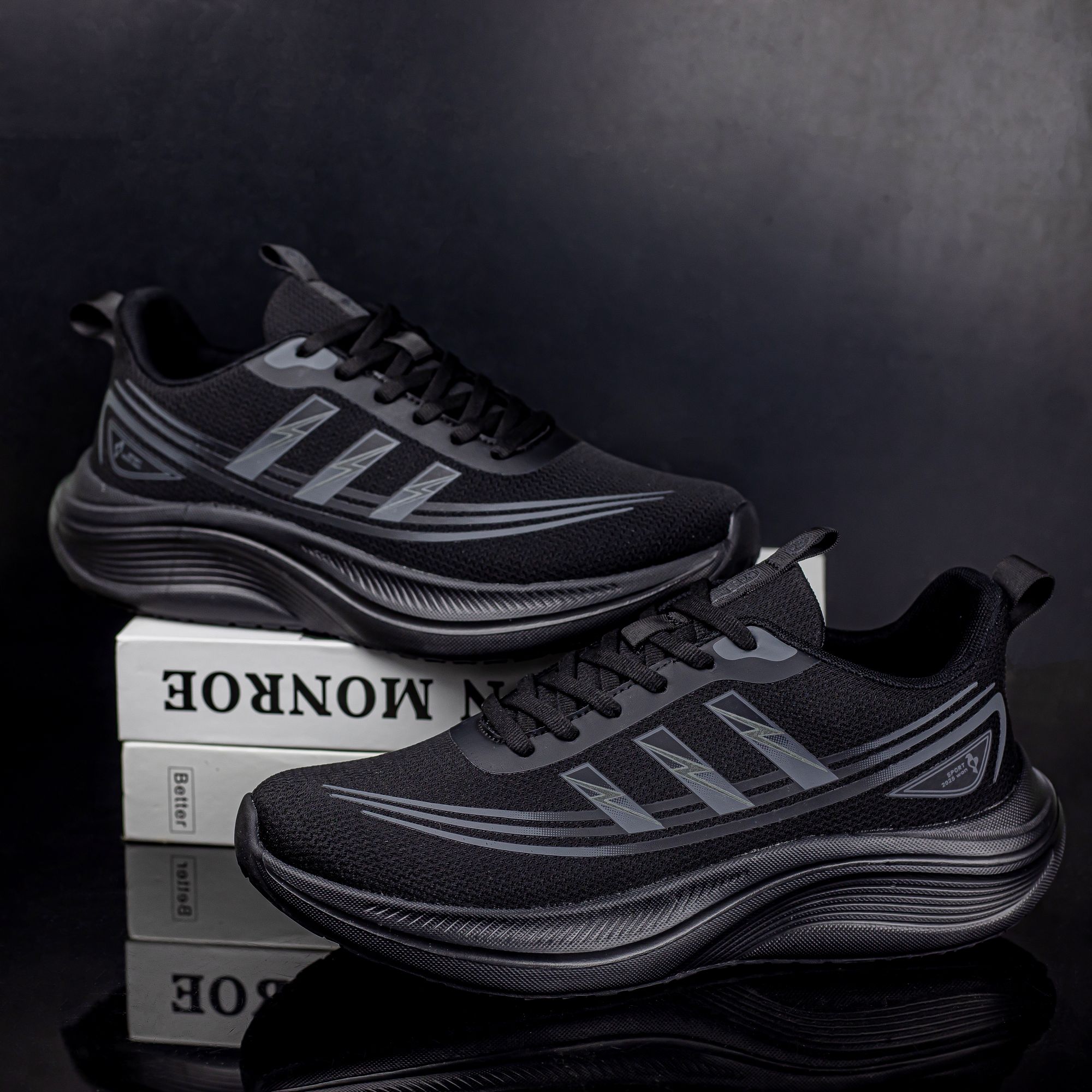 啄木鸟情侣运动鞋时尚百搭鞋子ZMN2508款商品图