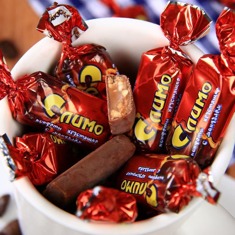 俄罗斯进口红皮糖酥糖果仁巧克力500g*2袋