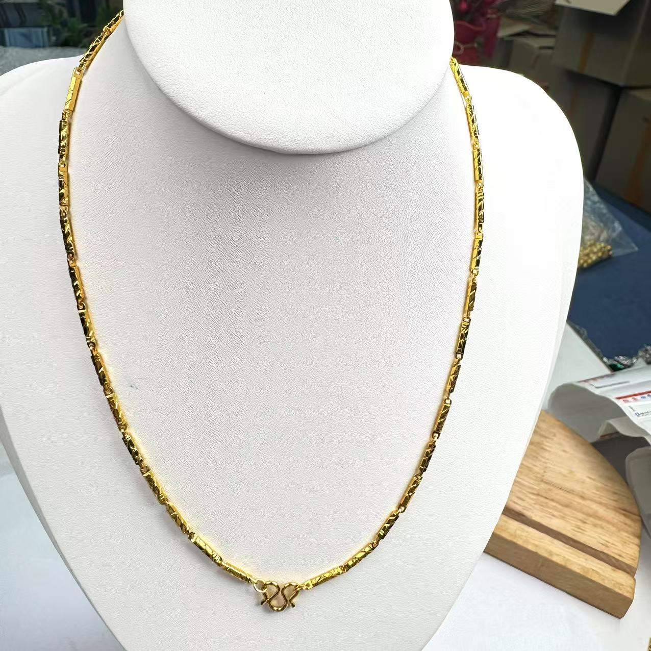 K782高端精品时尚款男女通戴项链多样性发其一