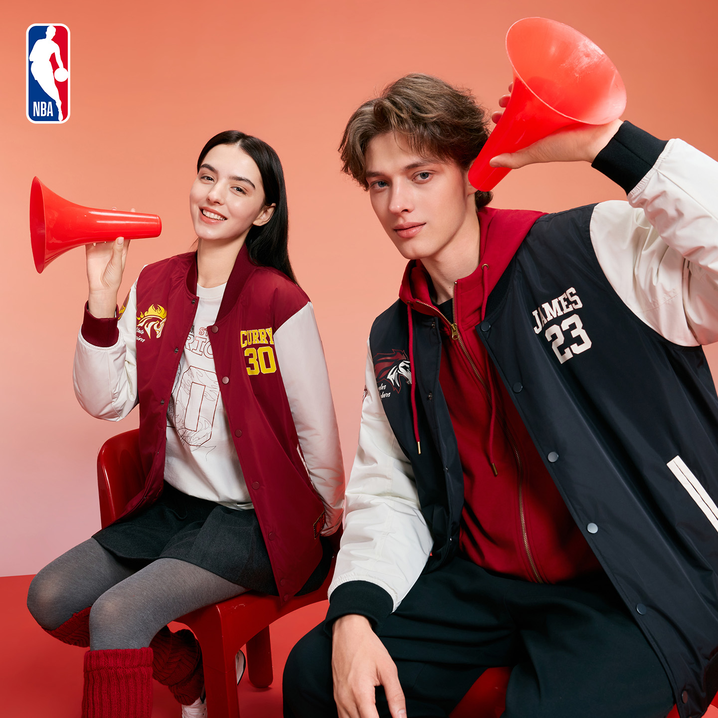 【马年系列】NBA官方库里/詹姆斯马年穆王八骏系列冬季夹克外套