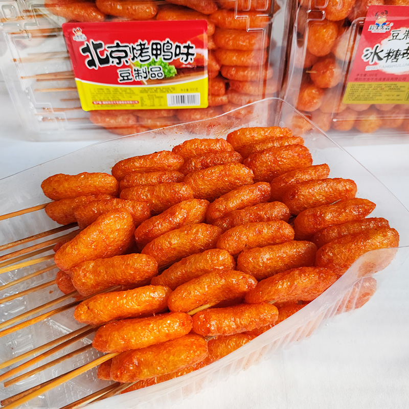 北京烤鸭辣条豆制品啤酒烤鸭味麻辣串儿时怀旧小零食小吃