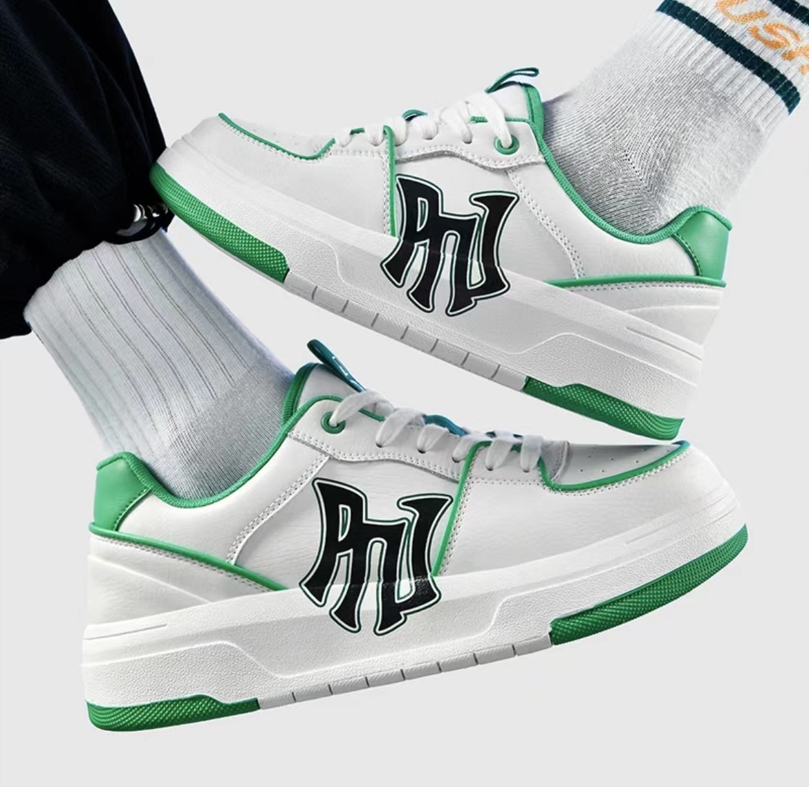 潮流低帮时尚男女运动百搭休闲复古板鞋情侣同款 (767)CA-0117*