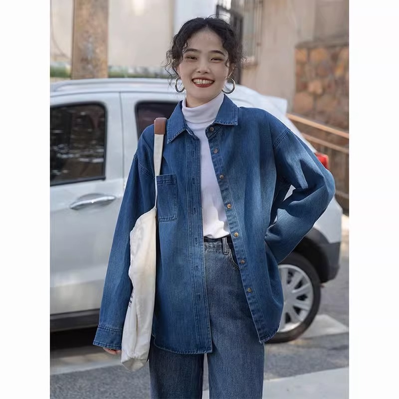 牛仔衬衫女春秋2023新款设计感小众叠穿内搭衬衣外套长袖打底上衣