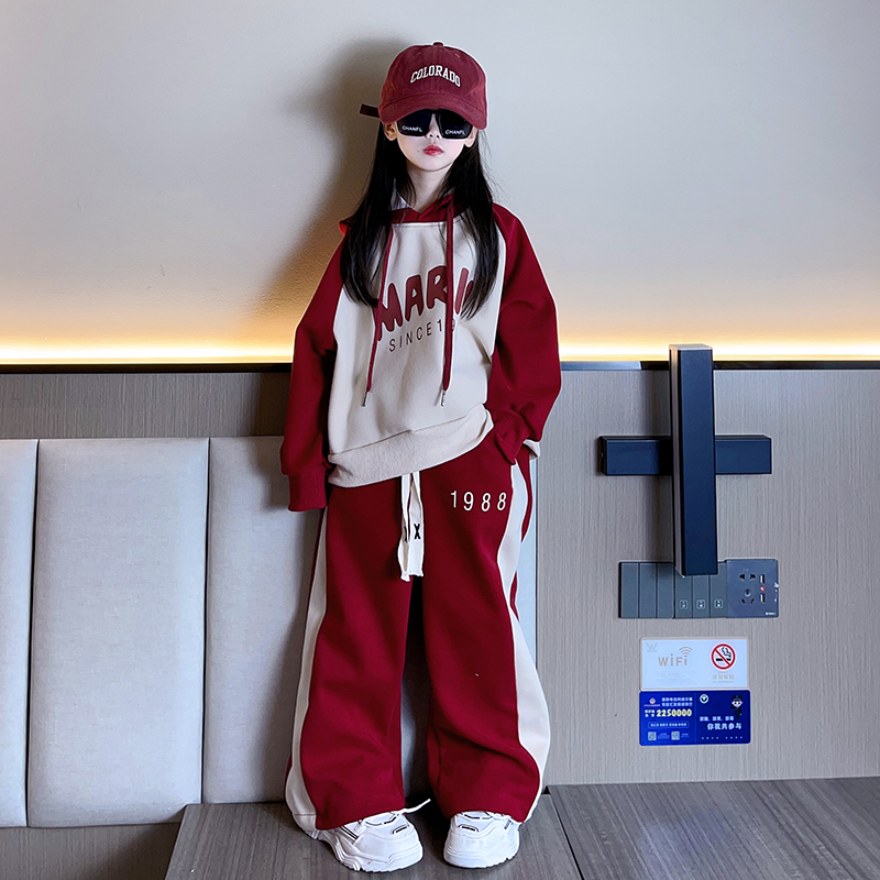 女童秋季卫衣套装2024新款洋气儿童中大童网红炸街休闲两件套女孩