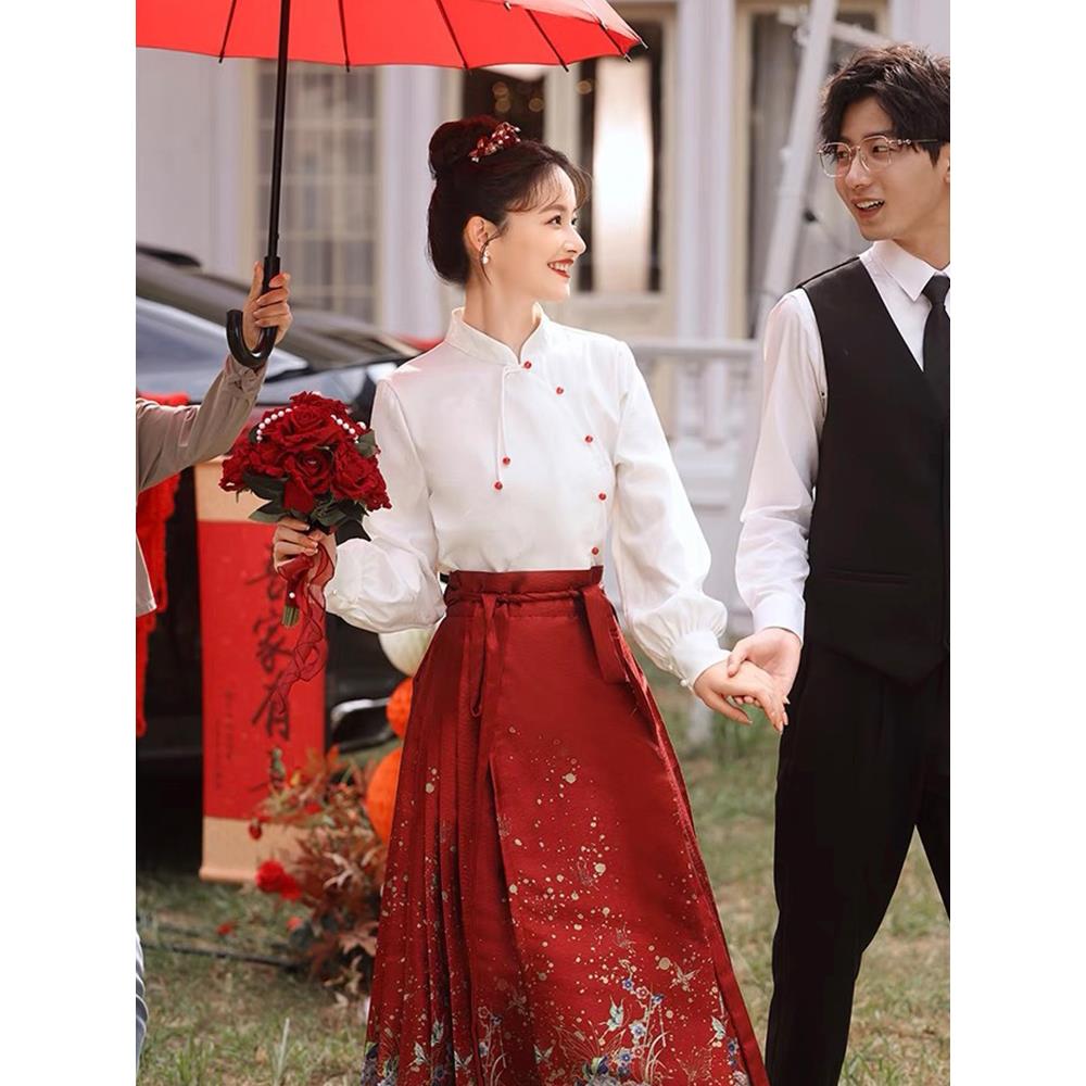 新中式改良汉服红色高级感马面裙2023新款旗袍新娘敬酒服订婚礼服