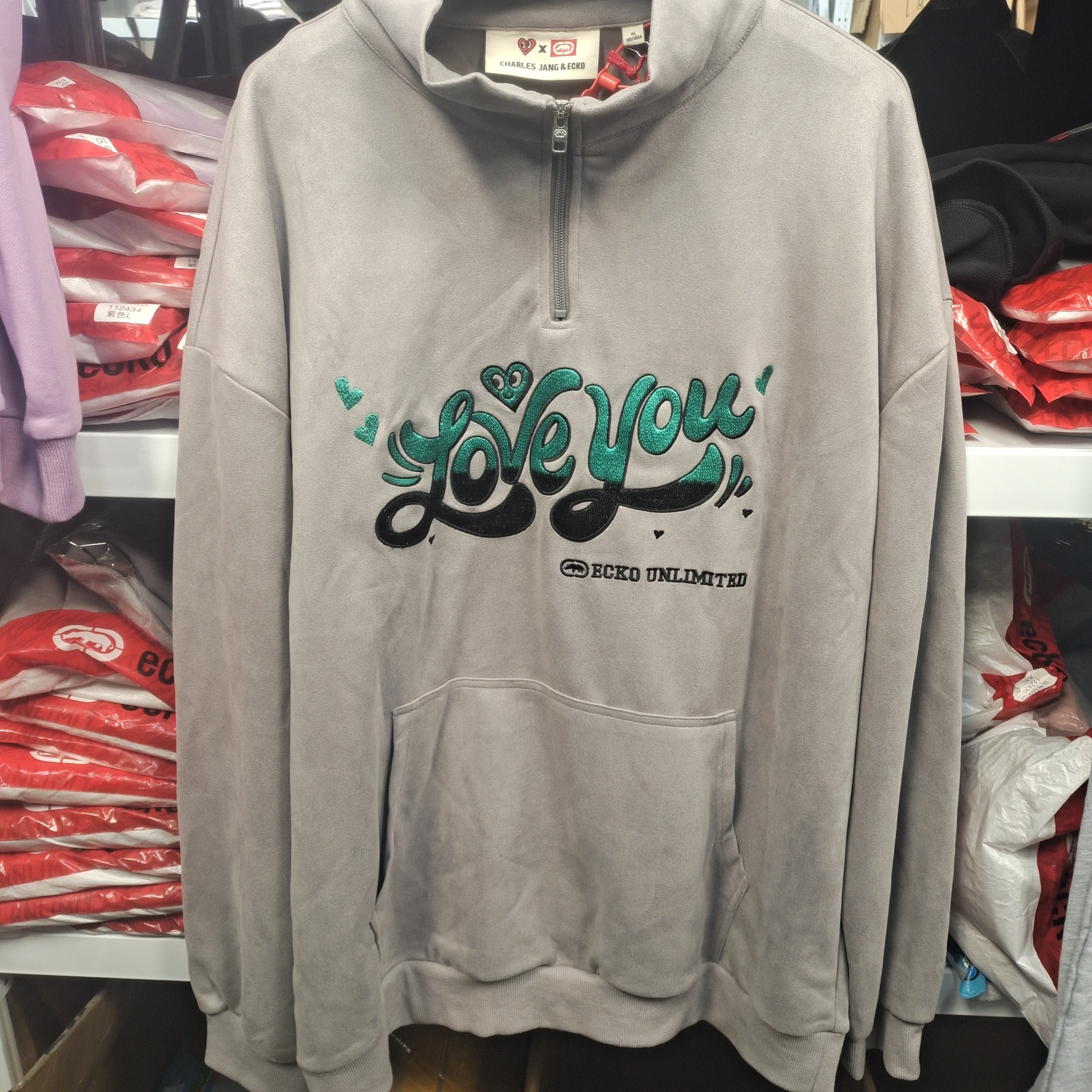 K03<犀牛>112435男士春秋查尔斯桃心联名款套头卫衣