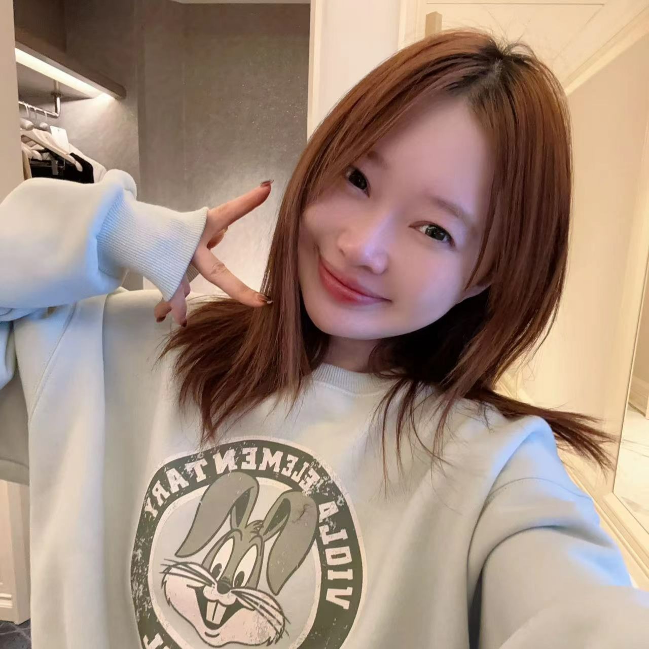 【BORAKOO】兔八哥~薄荷绿加绒卫衣