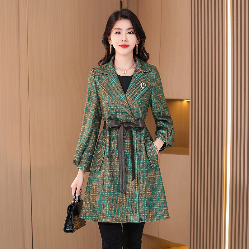 15350优雅新款气质时尚减龄收腰显瘦格子小个子外套M-4XL