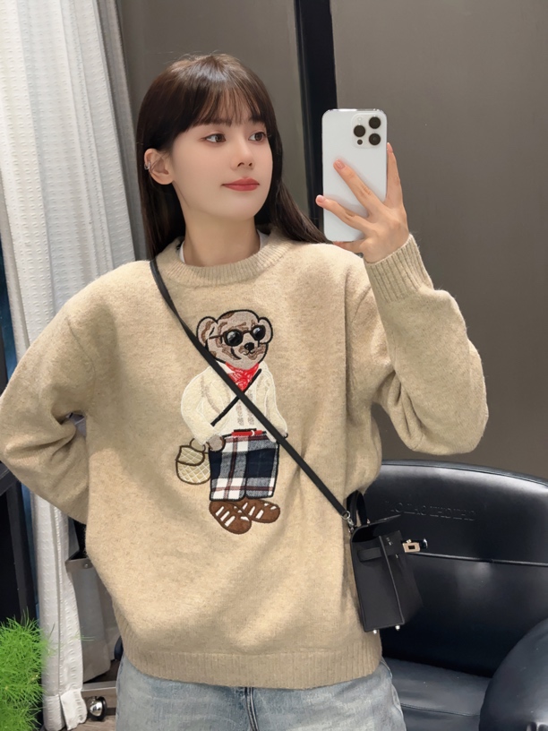 【妙趣小熊】驼色毛衣