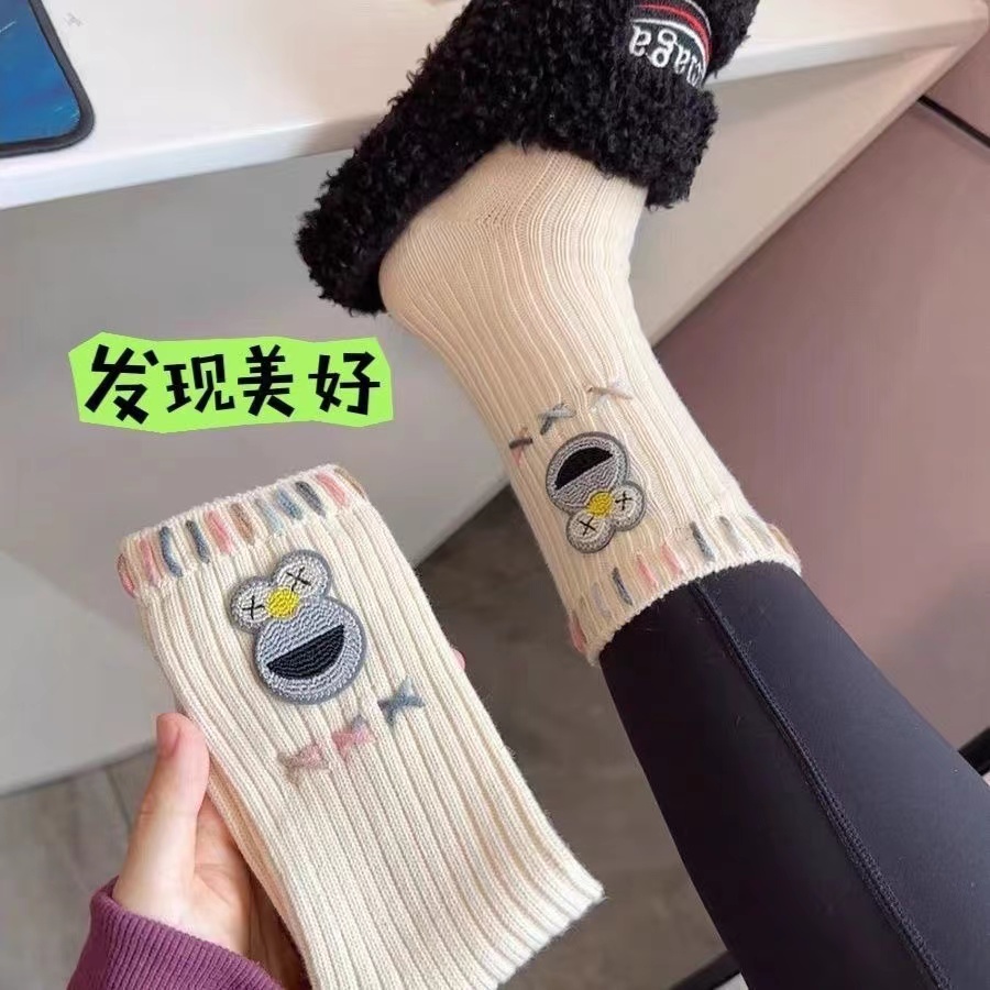快乐的小青蛙新款中筒袜搭配美,发现美,美式袜外穿百搭款复古中款
