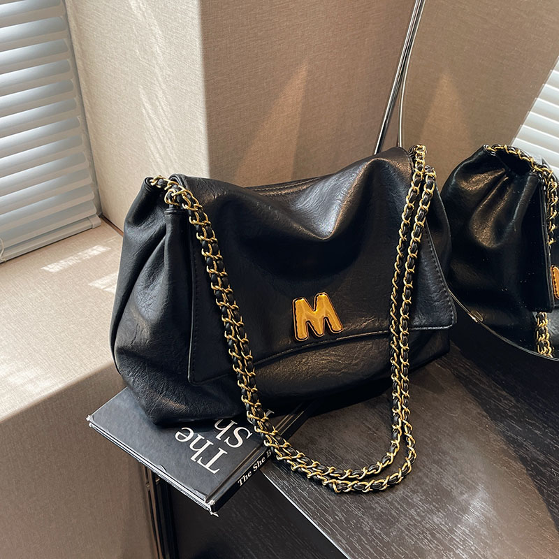 仙茉包包女款爆款2023新款腋下包时尚百搭单肩包高级质感通勤大包