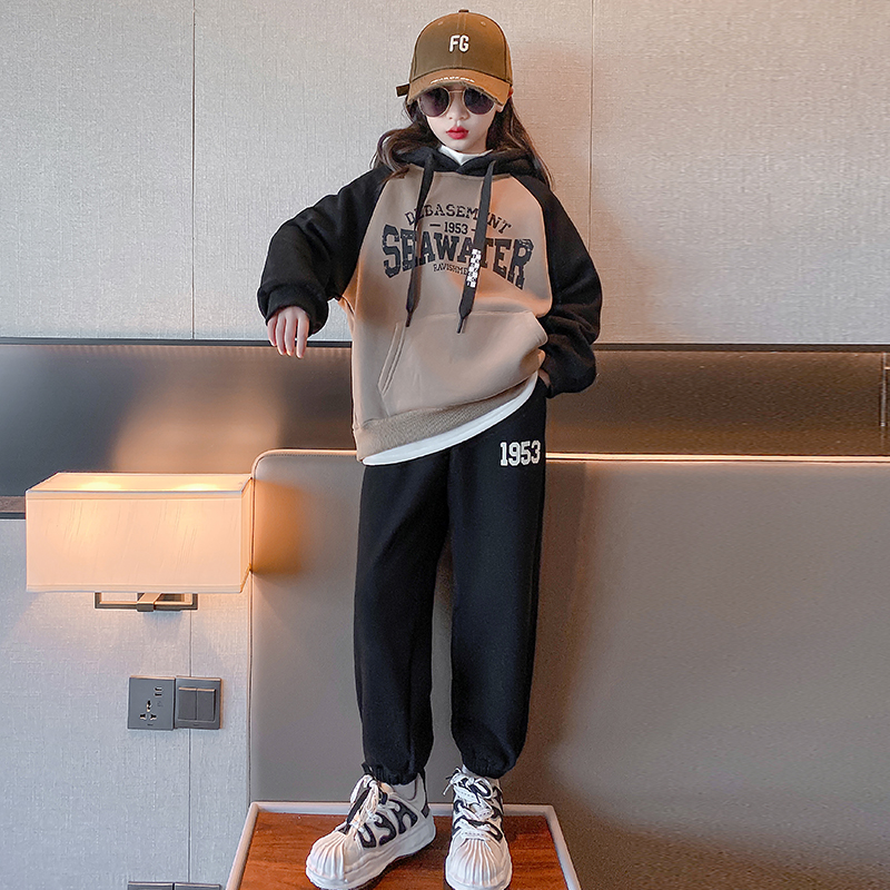 女童加绒卫衣秋冬款2023新款网红中大童秋装洋气时髦儿童运动套装