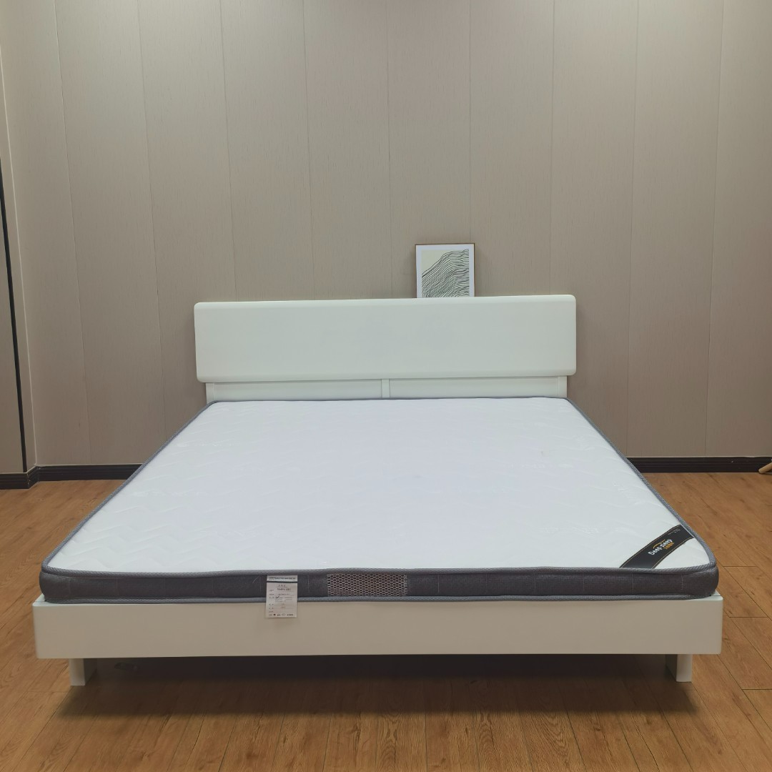 【木班花】实木床现代简约主卧床1.8米橡胶木单板 白色/胡桃色