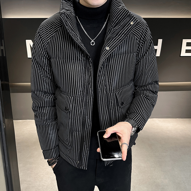 冬季立领条纹皮面羽绒服男款简约时尚保暖外套男轻奢休闲过冬外套