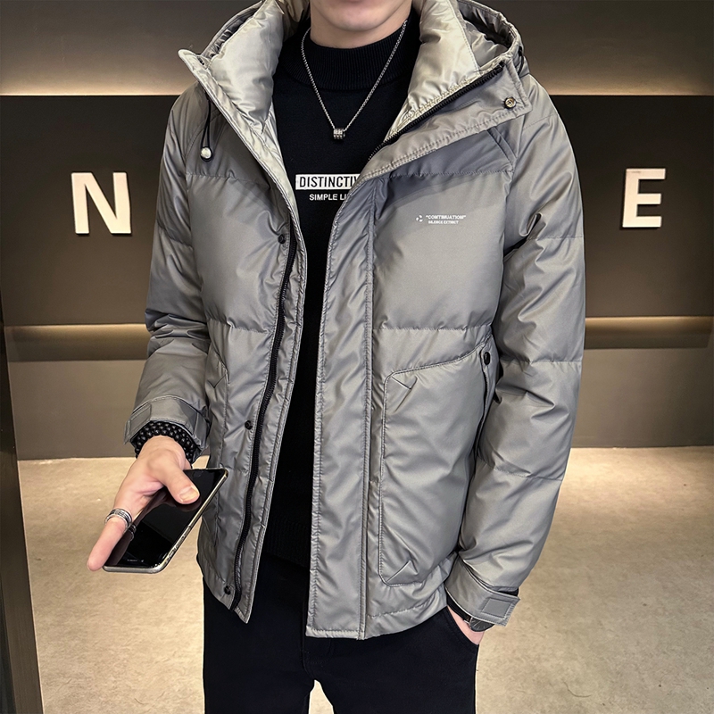 羽绒服男短款连帽加厚外套青年时尚2023新款潮牌男羽绒外套轻奢潮