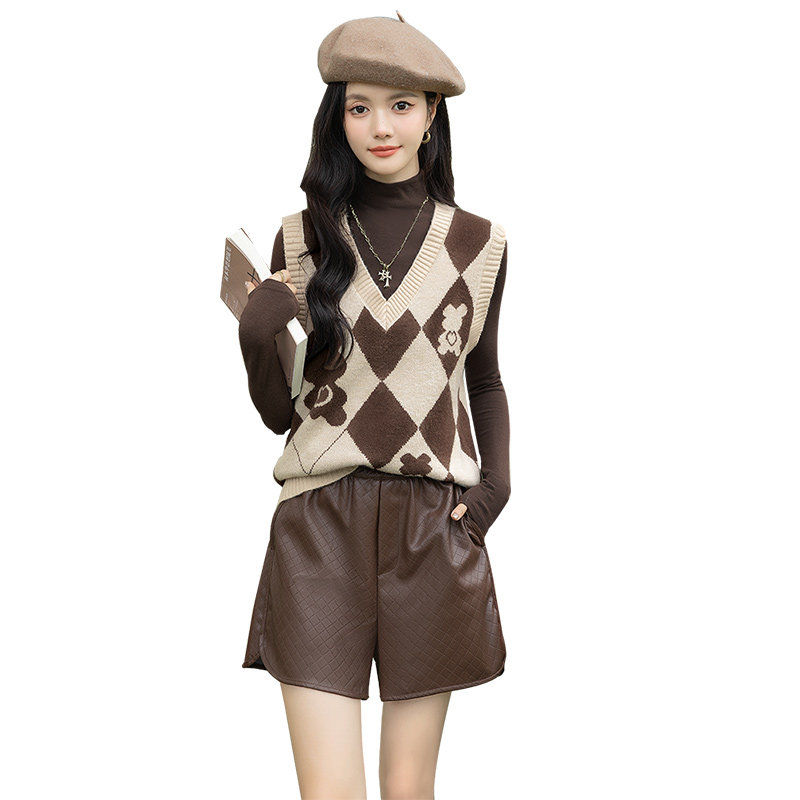 【品牌奥莱】丝柏舍春装女无袖V领保暖菱格复古针织马甲S33X4565J