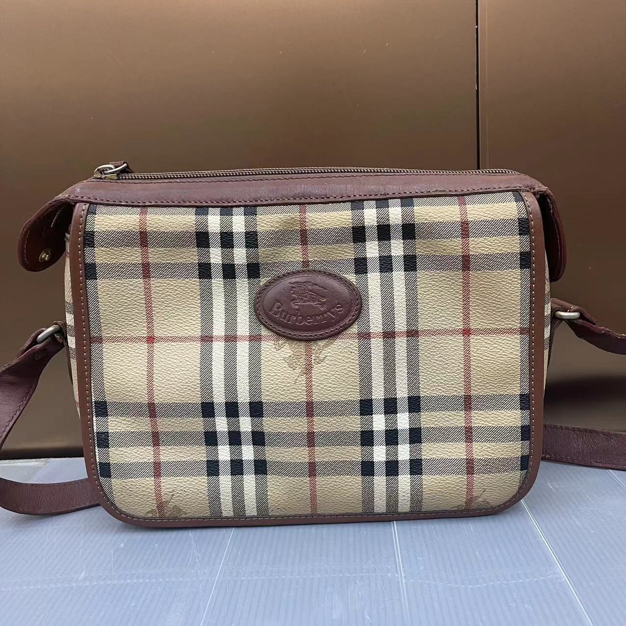 95新 BURBERRY/博柏利 95新 BURBERRY/博柏利/麦兜/包包/41605
