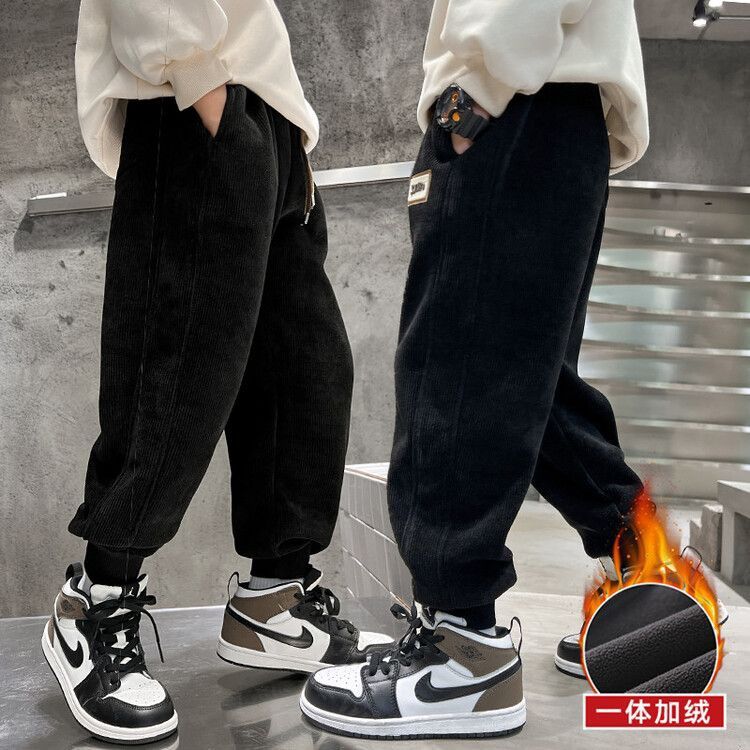 男童灯芯绒冬款休闲一体绒卫裤2023新款加厚百搭帅气深秋简约款潮