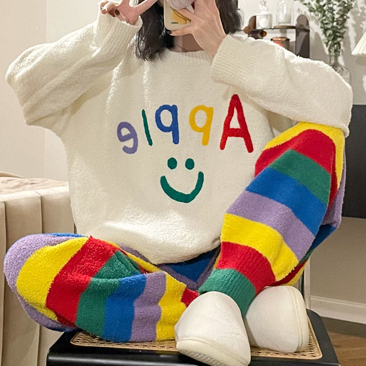 字母彩虹条纹软绵绵睡衣女冬季保暖法兰绒长款学生加绒家居服套装