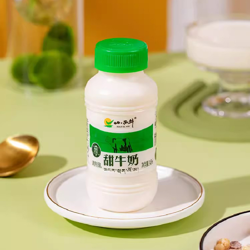 XIAOXINIU/小西牛青藏奶源甜牛奶243ml*12瓶调制乳塑瓶装生牛乳