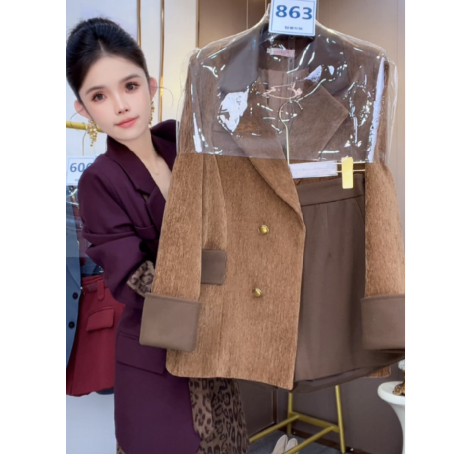 2025秋冬新款赫本复古撞色香风西装外套装女气质百搭短裤两件套