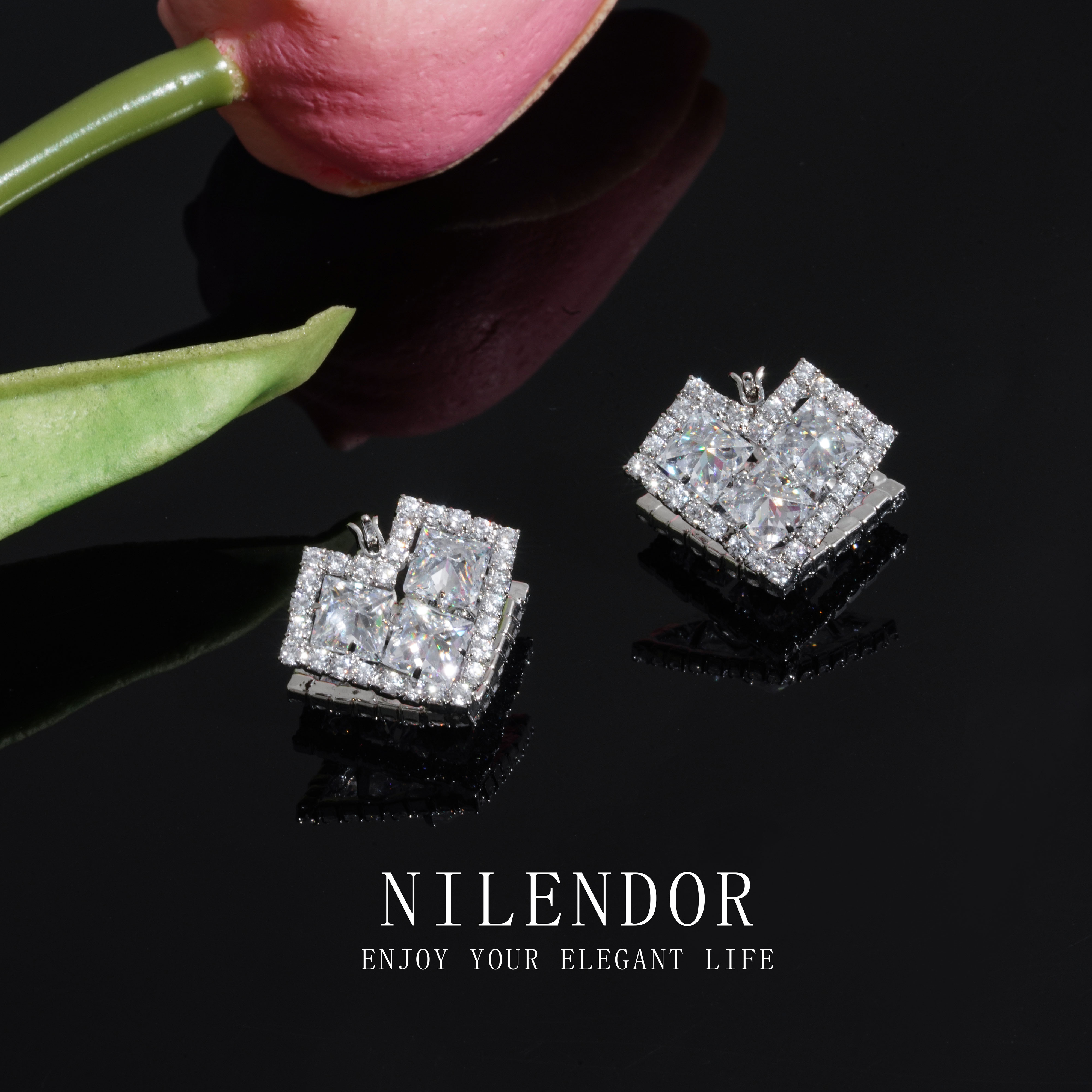 NILENDOR/昵兰 铜合金合成锆石耳饰 ES-469轻奢小众百搭爱心耳扣
