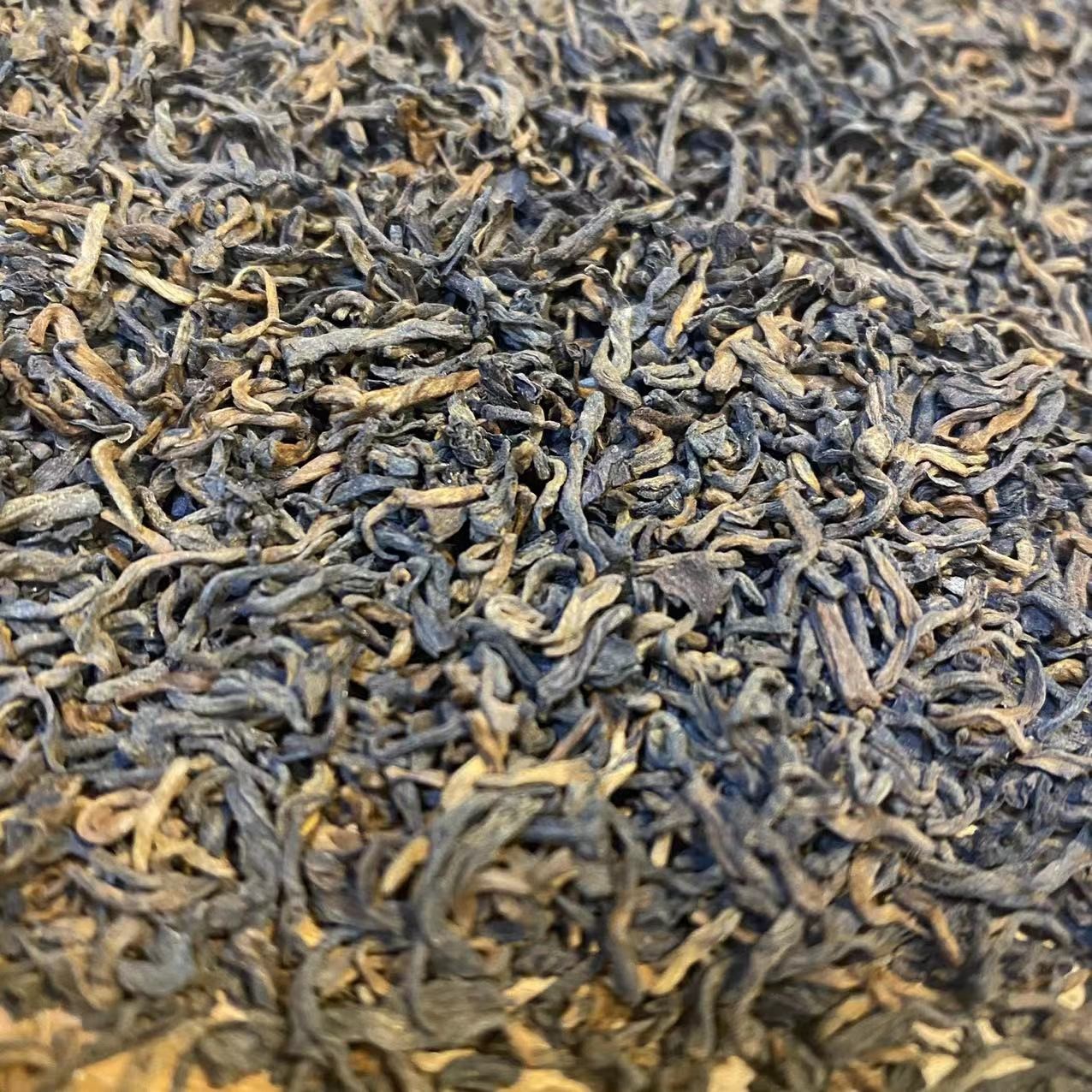 2002年杨记天缘宫廷礼茶熟茶200g