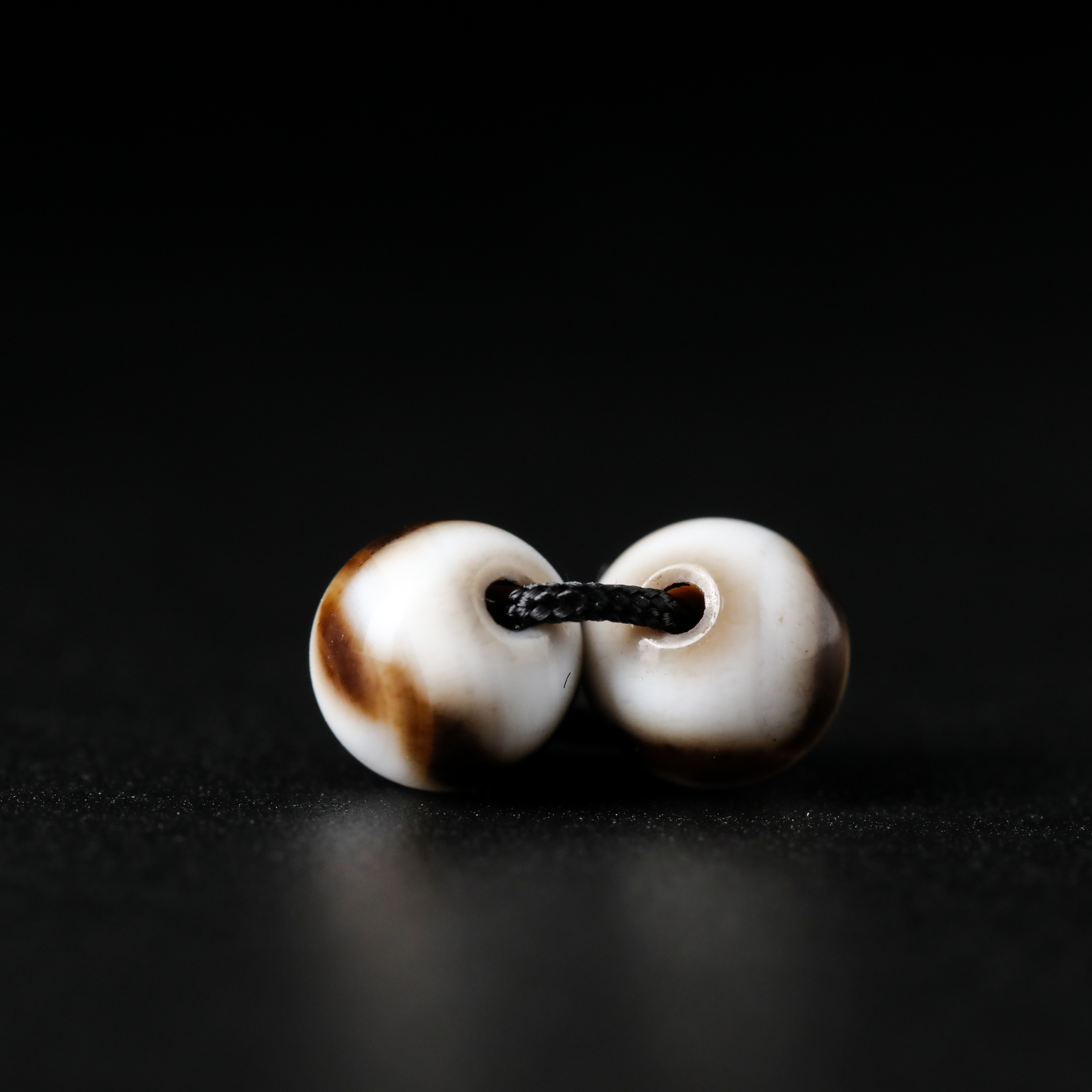 非金属吊坠 某牙瑙瑙对珠约8x8mm 29231028-31