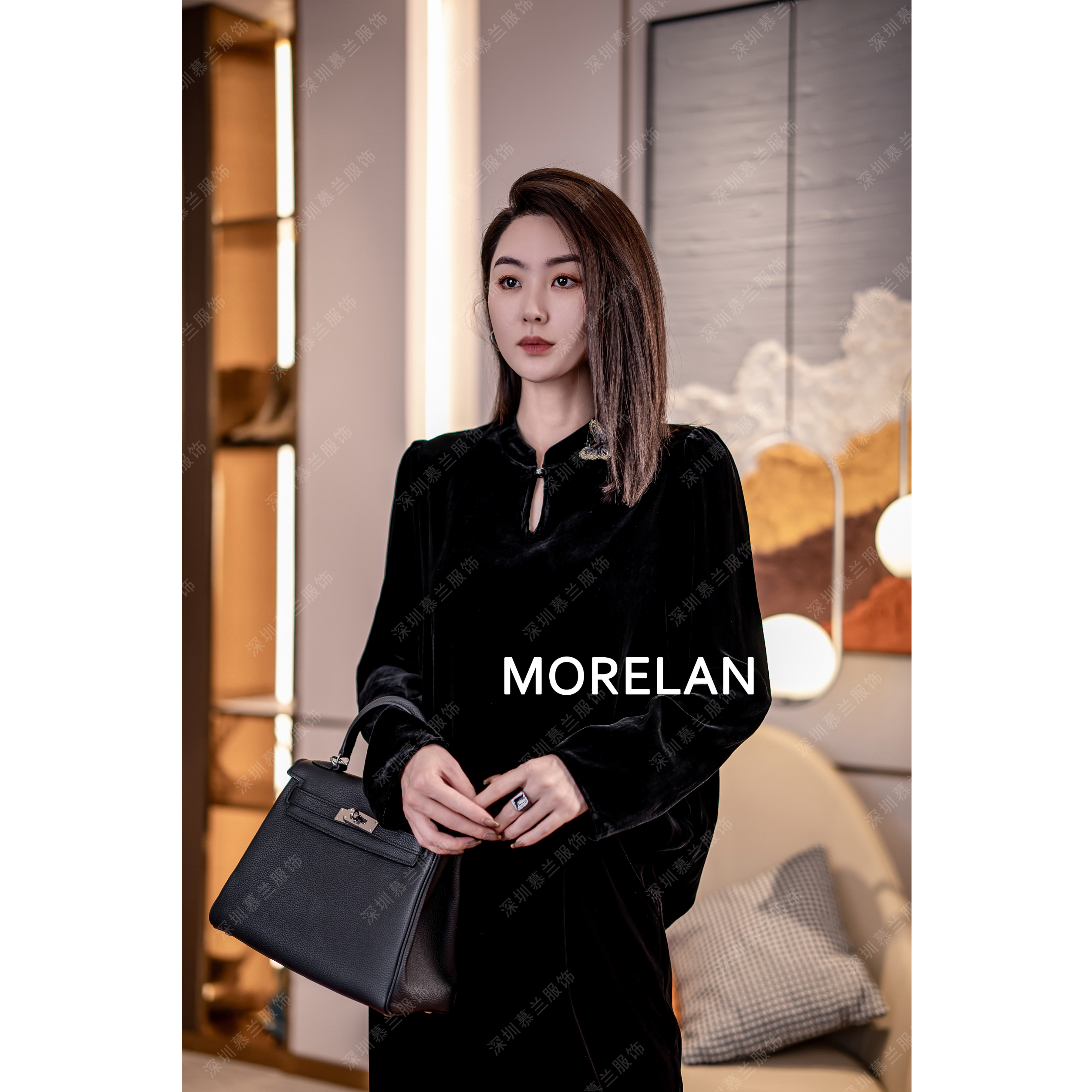 MORELAN时尚气质立领蝴蝶刺绣镂空丝绒修身显瘦衬衫上衣ML-1698