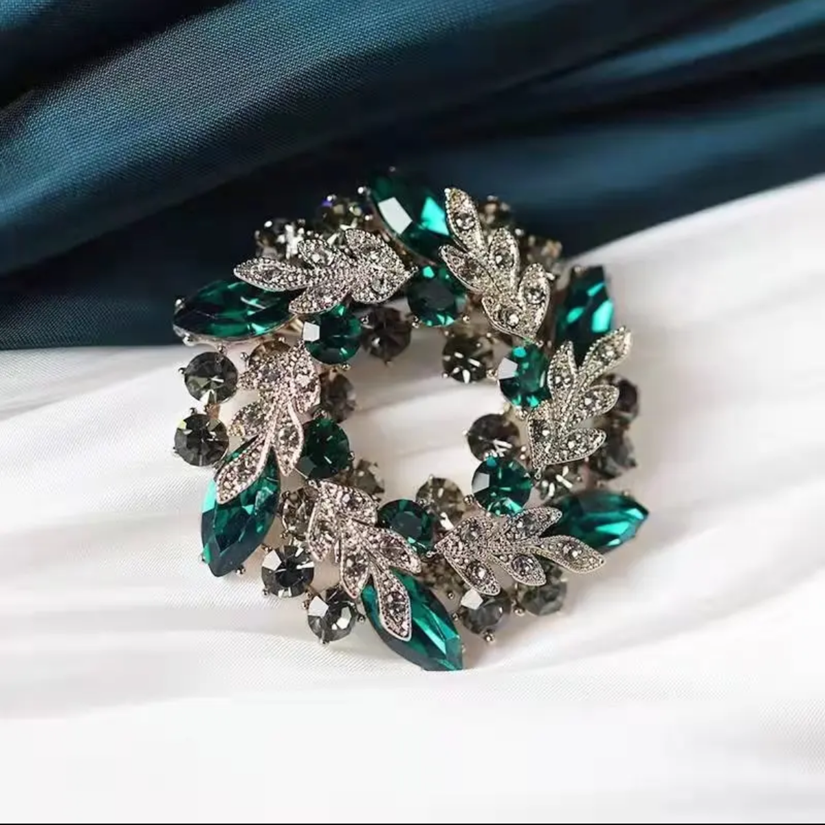 合金胸针 【春意盎然】紫荆花环新款大气高档气质高级感复古时尚