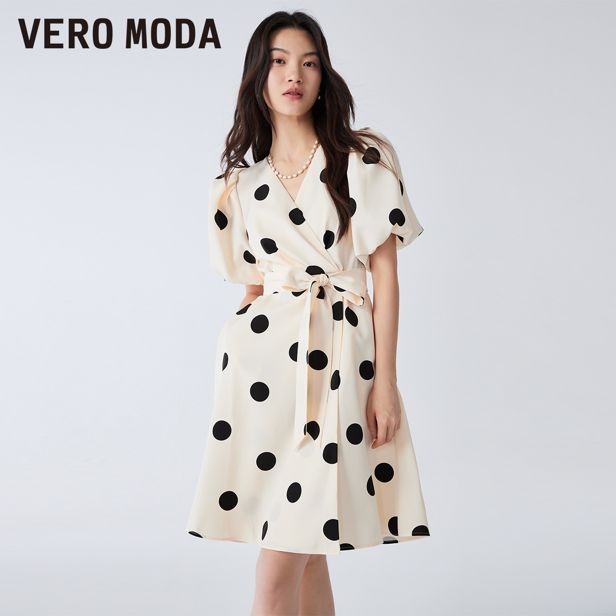 【小店专享】VeroModa秋季甜美可爱泡泡袖系带连衣裙女|32337B008