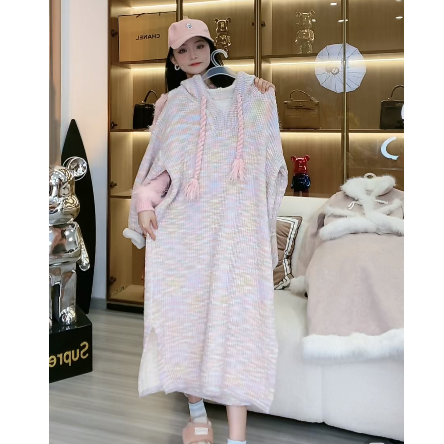 【秀宝女装】【雪花酥】慵懒风百搭开叉套头针织中长款毛衣裙XB7356