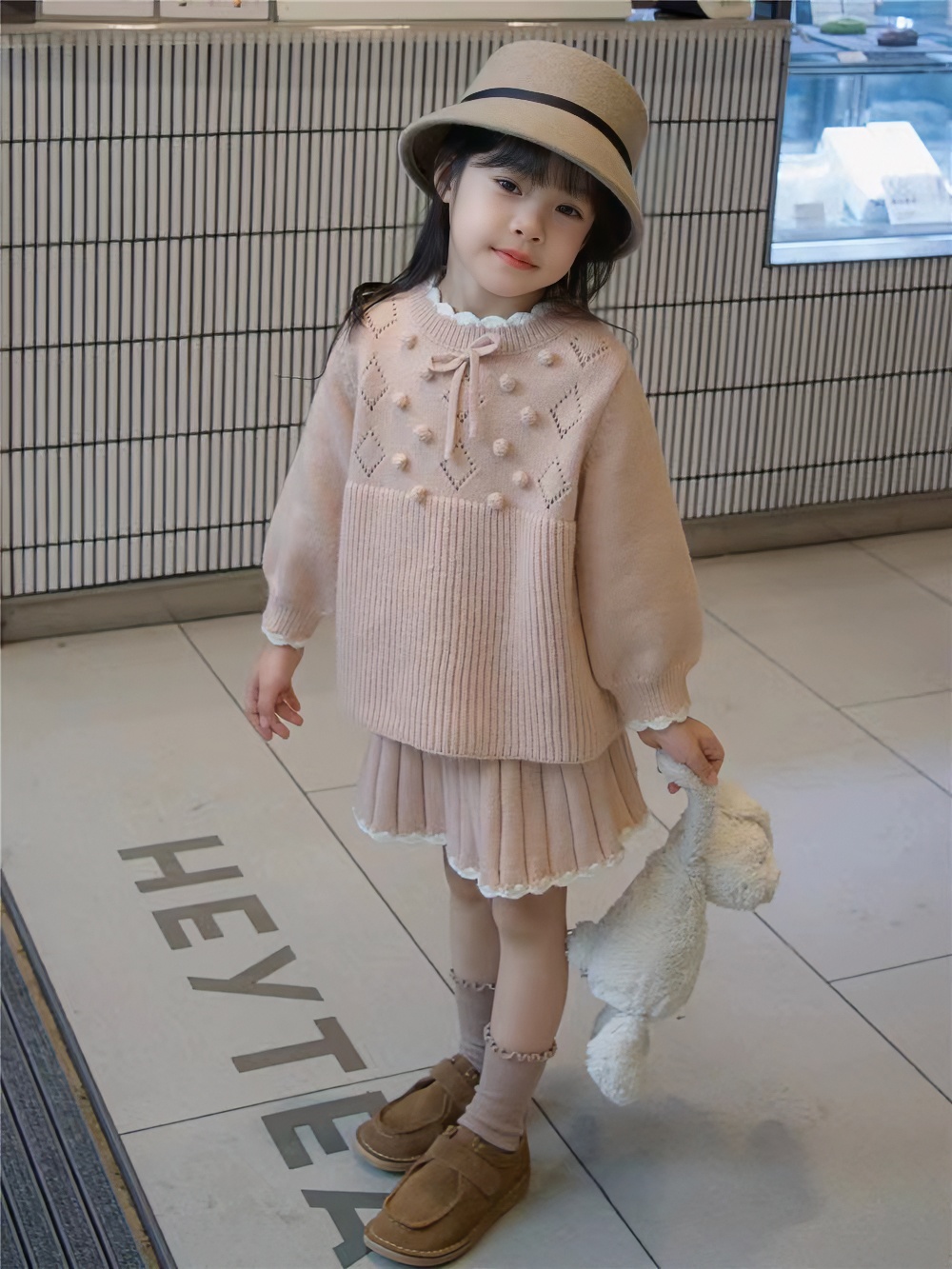 连衣裙儿童套装百褶针织韩版春秋公主宝宝学院风小童女宝娃娃领