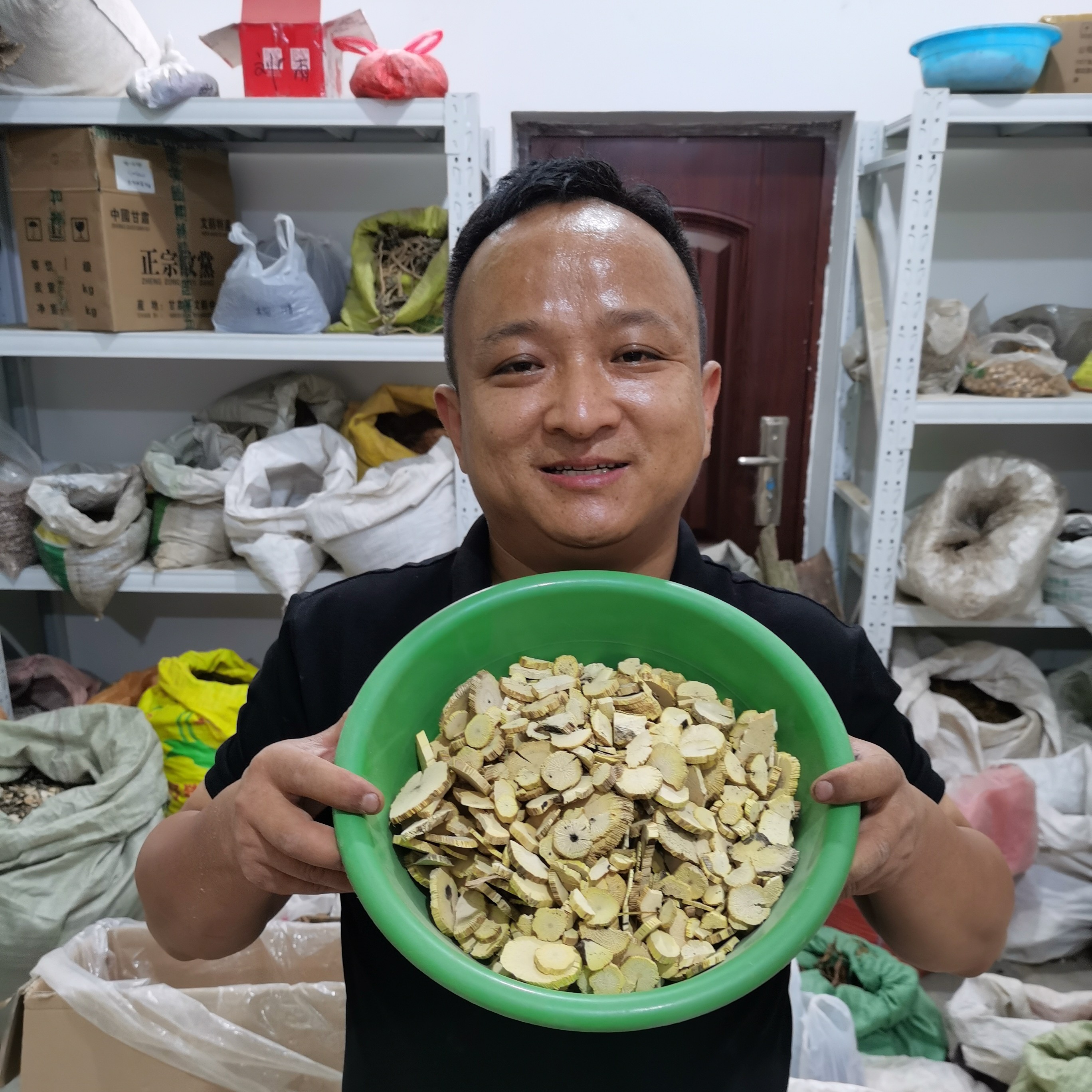 川木通 四川木通  大山里采割非种植的 剥皮已切片大小片都有150g