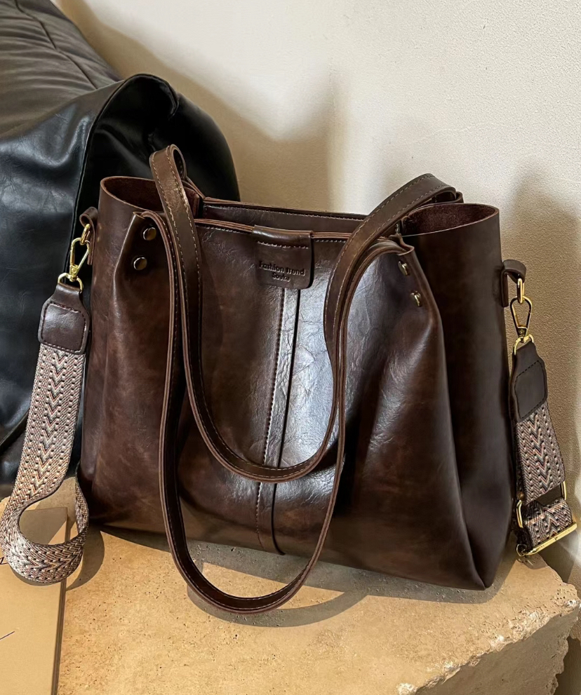 时尚摩登风格包包