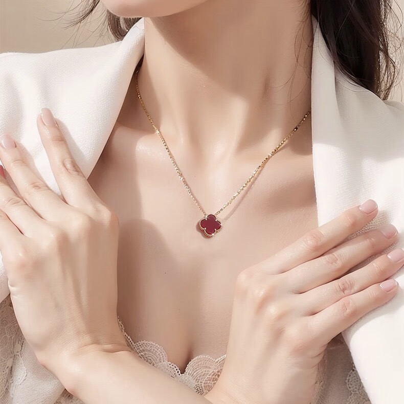 轻奢时尚高级感不掉色经典红色双面五花镀18K金气质项链B110