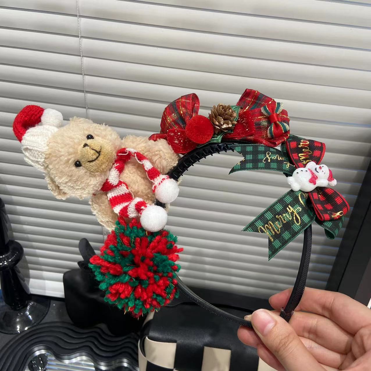 E2780 秋冬新款新年红圣诞款小熊可爱百搭优雅网红少女高颅顶发箍
