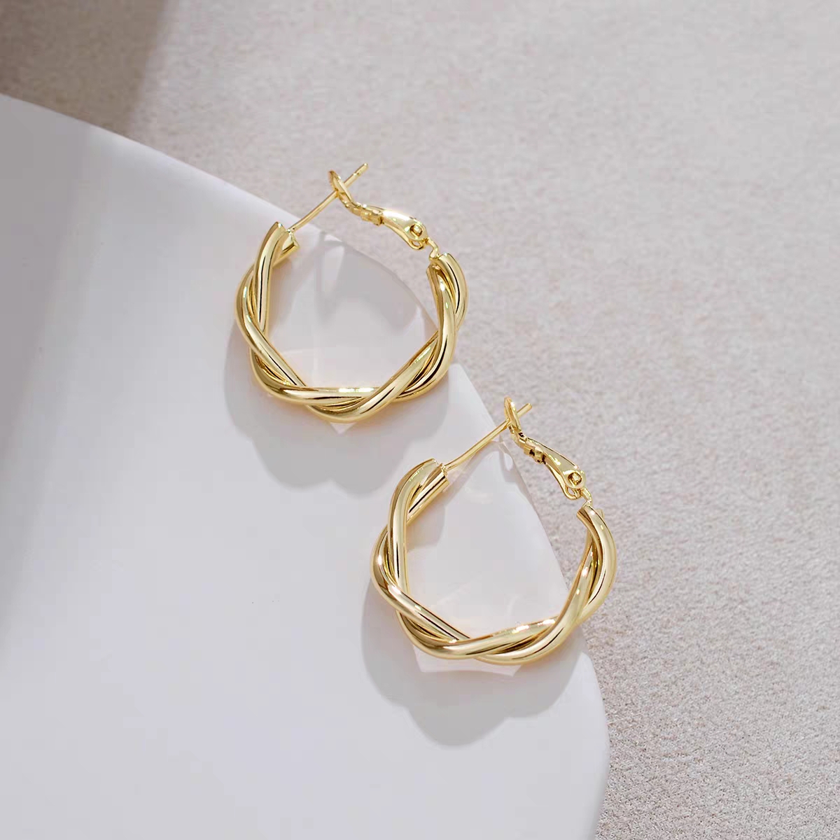 合金耳饰 【麻花耳圈】轻奢小众欧美个性百搭金色ins时尚感冷淡风