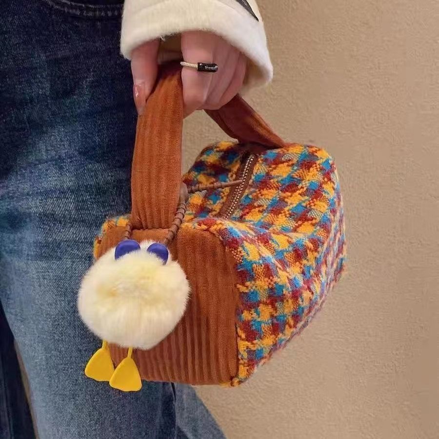 2023新款可爱小众河豚包撞色千鸟格纹手提包斜挎包韩系秋冬包包女