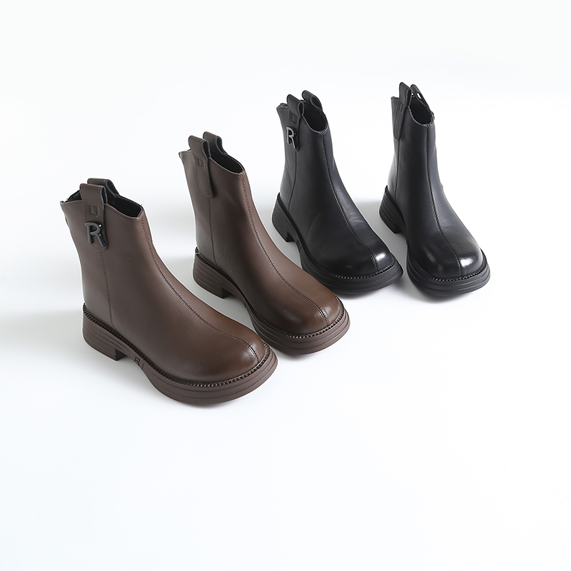 秋冬百搭时尚圆头厚底真皮牛皮女鞋 YC9-9006