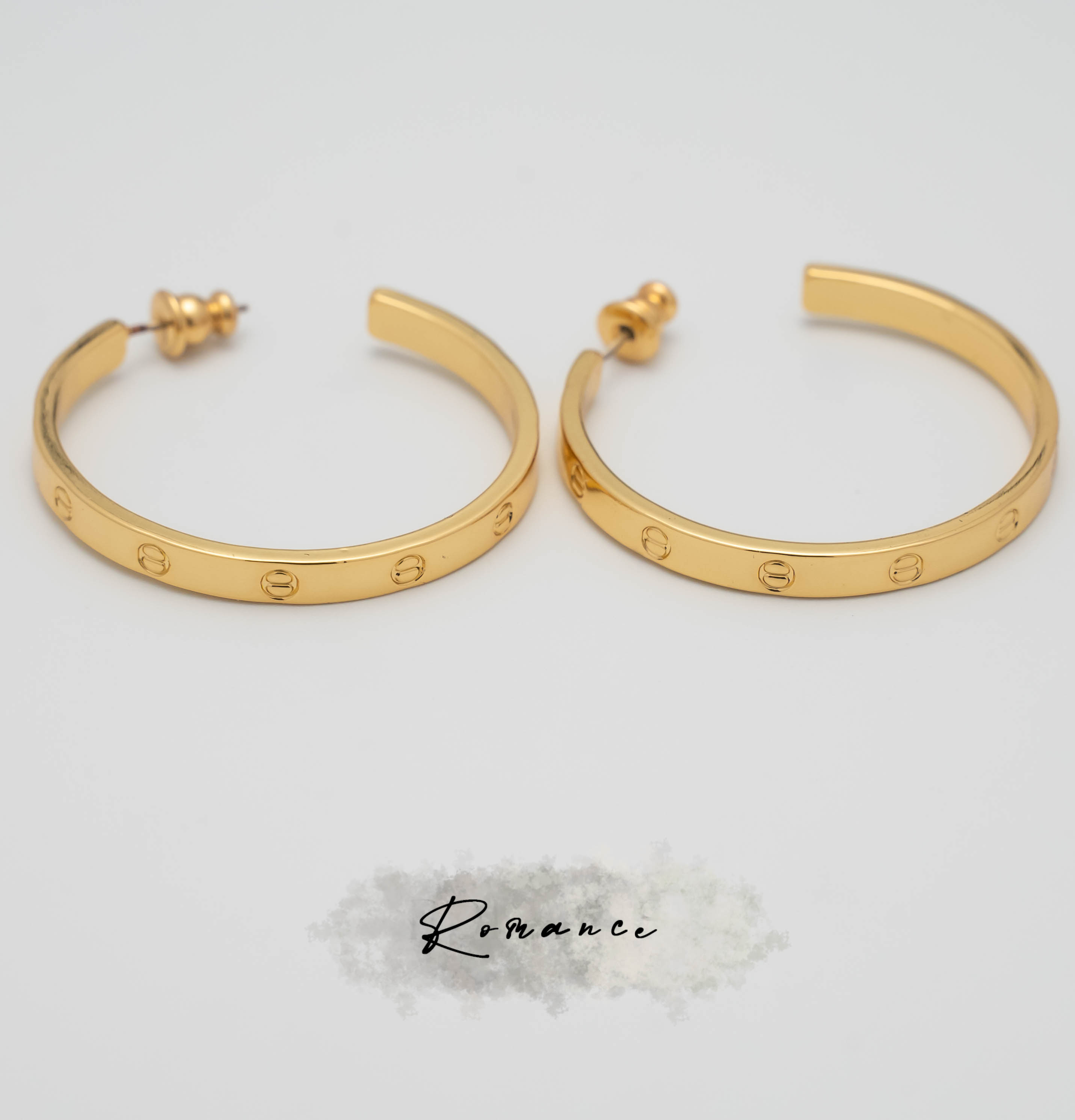 铜合金耳饰 QD-3105-LOVE耳环-气质 轻奢 百搭 时尚 简约