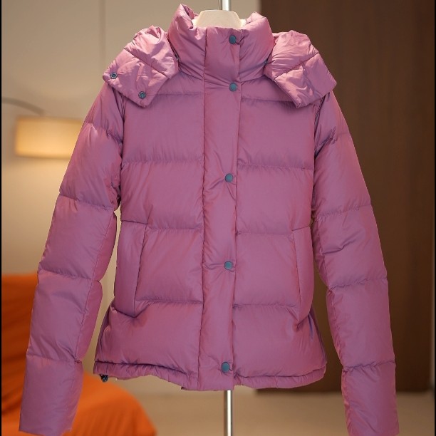 z90白鹅绒蓬松轻盈不臃肿羽绒服