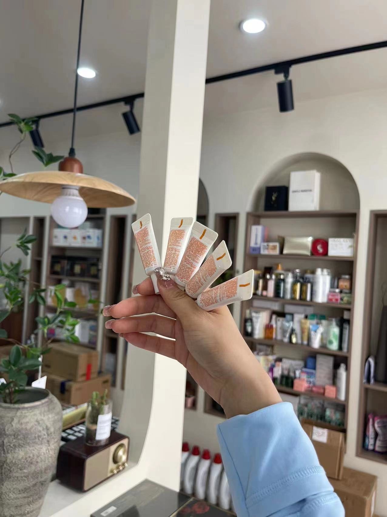 【直播专属】秀秀家精华补水保湿便携