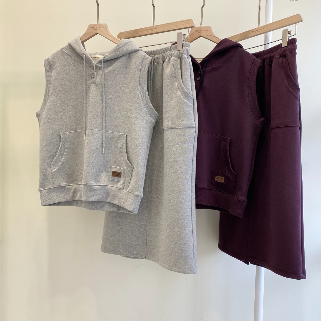 （布布款）HEAT连帽无袖马甲半身裙套装TBB0818卫衣