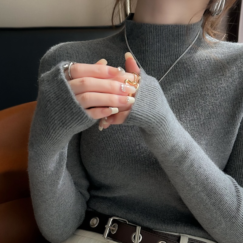 秋冬女装网红外出洋气灰色半高领打底毛衣冬季内搭针织衫修身上衣