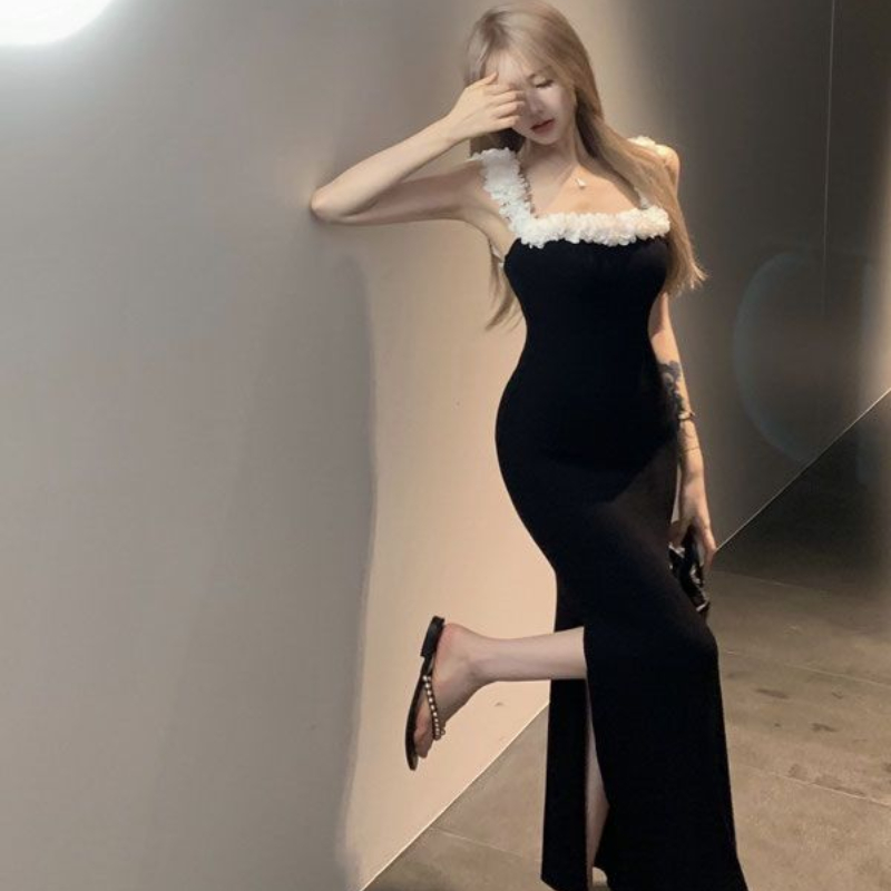 夏季设计感花朵连衣裙背心中长裙新款包臀裙小众女纯欲风气质裙子