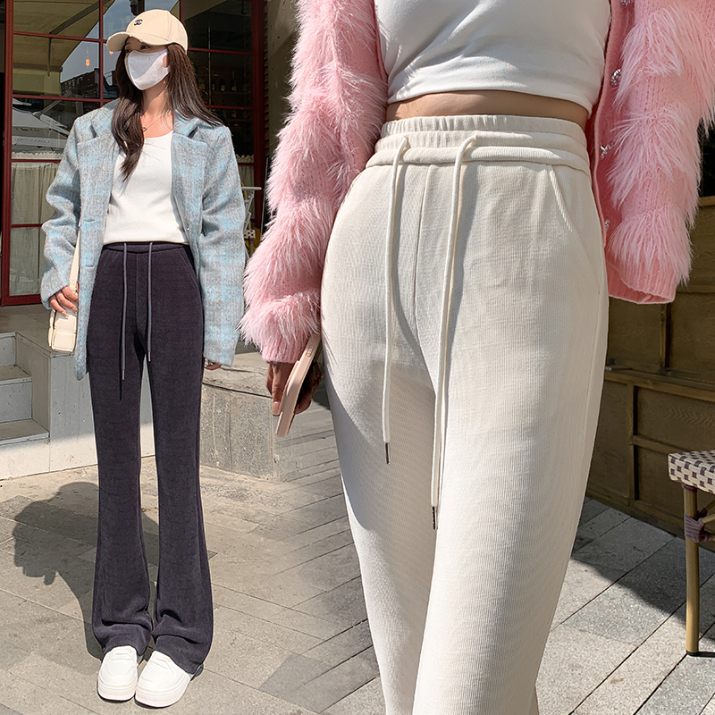 白色雪尼尔加绒喇叭裤女秋冬2023新款高腰休闲垂感显瘦马蹄拖地裤